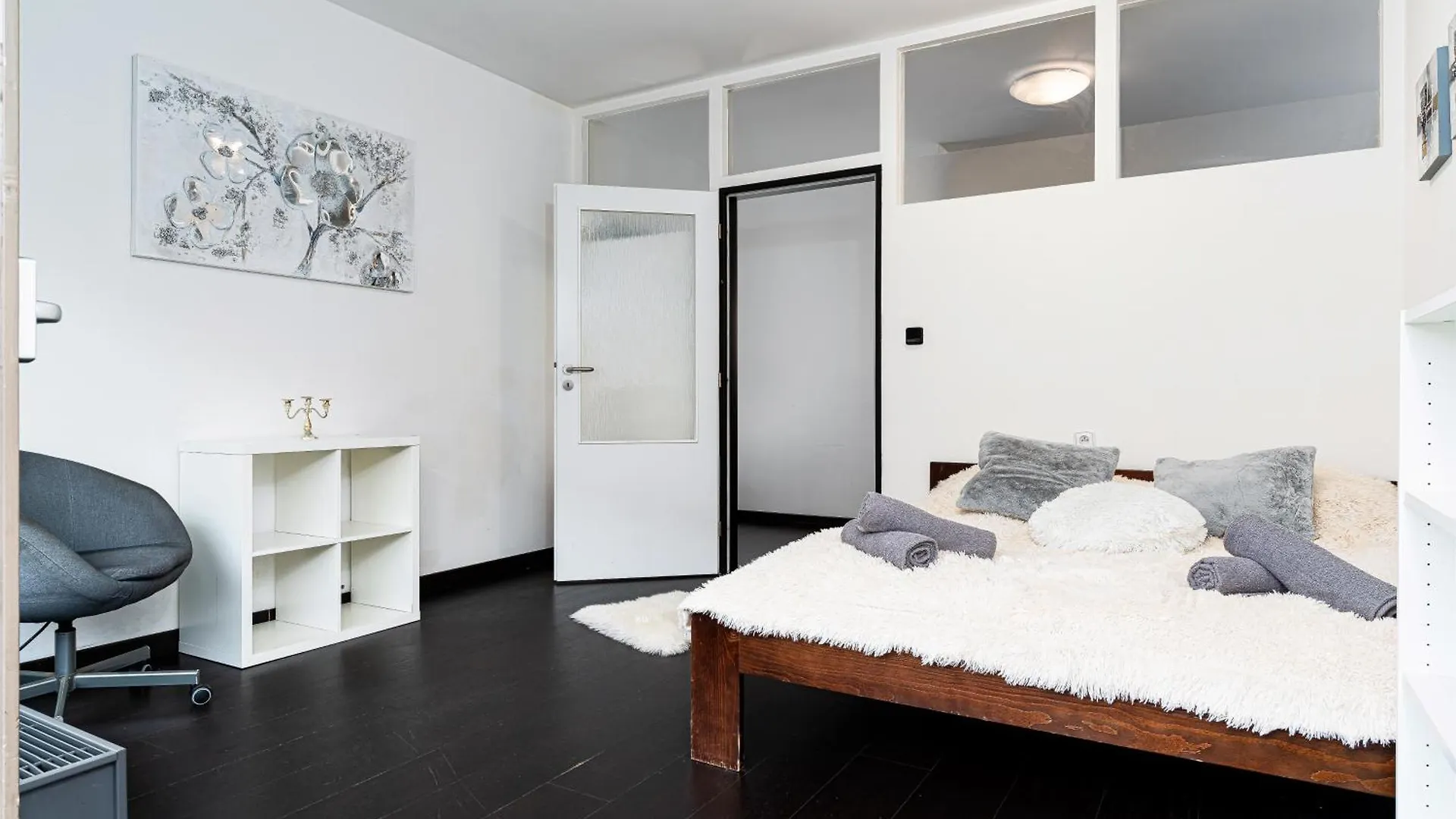 Apartment Kingdom Silver Deluxe Prag